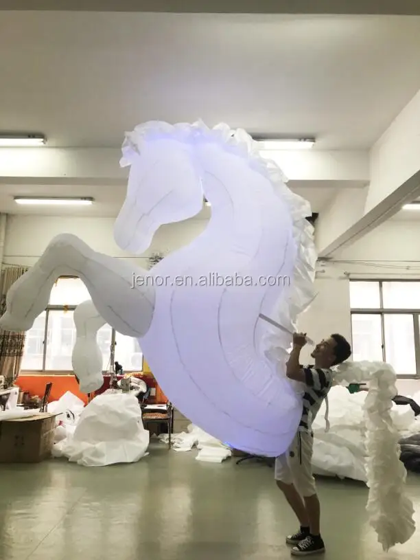 3m horse