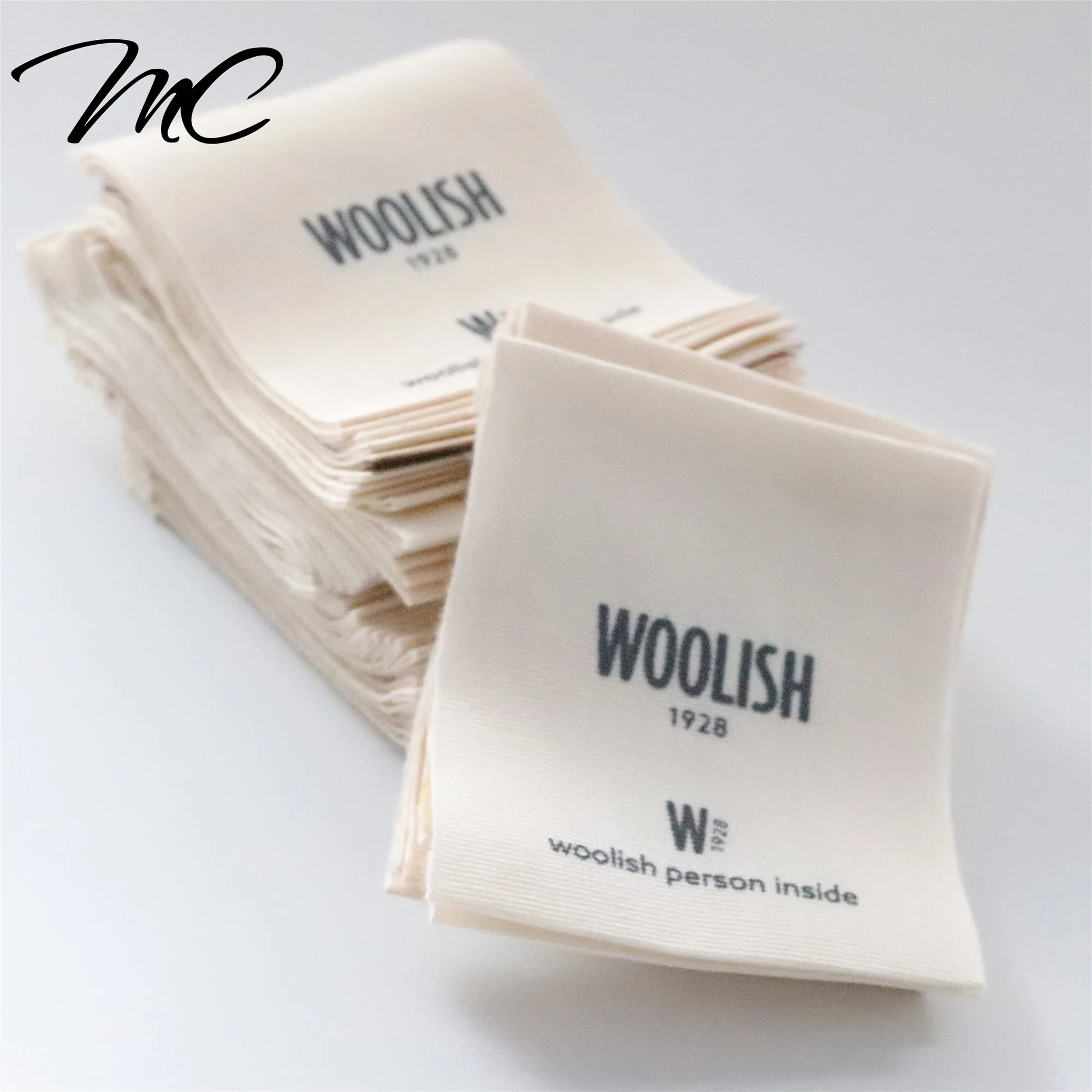 

Factory Price Custom End Fold Printed Cotton Shirt Labels For Clothing