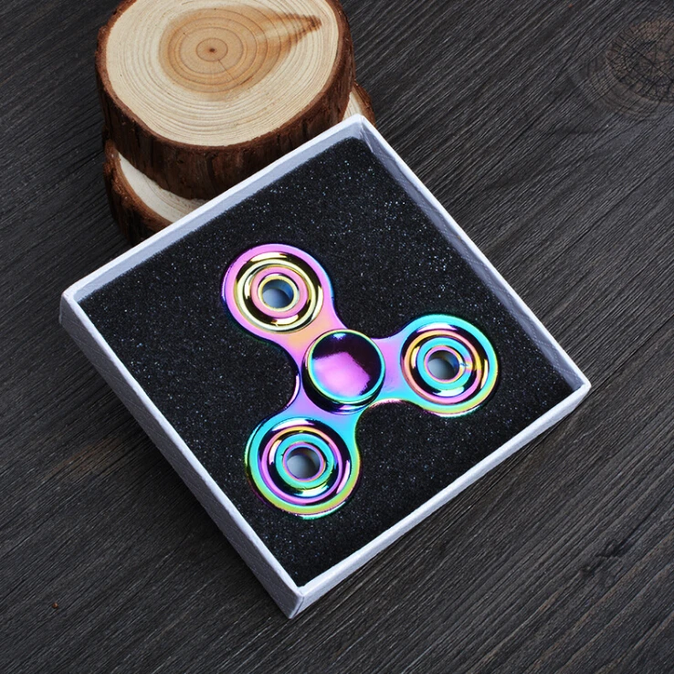 2017 new hot products with or without LED metal fidget spinner