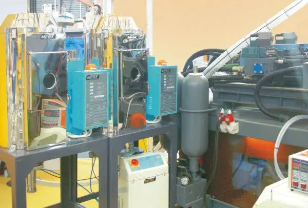 Vacuum Feeder case 02