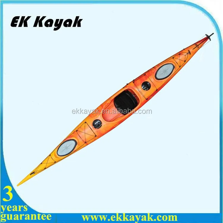 fast speed and steady 486 cm length racing plastic kayak