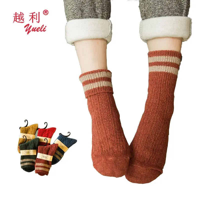 

YUELI custom fashion hand knitted wool eco hosiery women socks, Multicolor