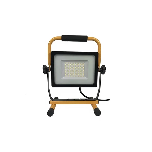 Waterproof IP65 70W 7000 lumen standard with portable and cable  led flood work light outdoor