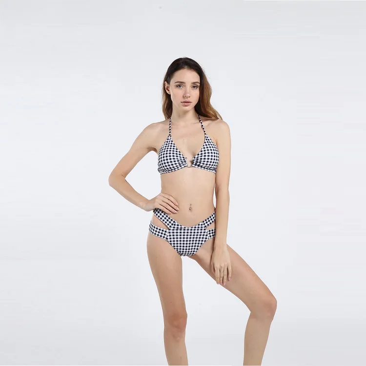 

2019 swimwear cutout halter wrap checkered bikini, Black,white