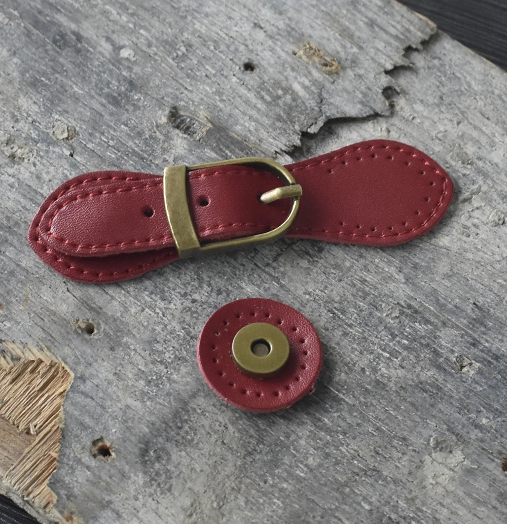 leather bag buckle