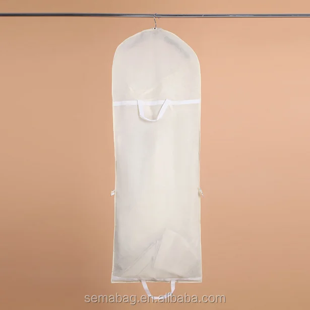 Garment bag194.jpg