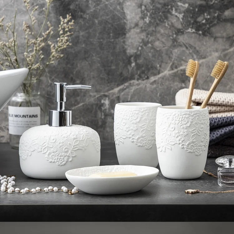 Lace Effect White Embossed Ceramic Bath Accessories Bathroom Accessory Set