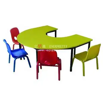 children's reading table and chair