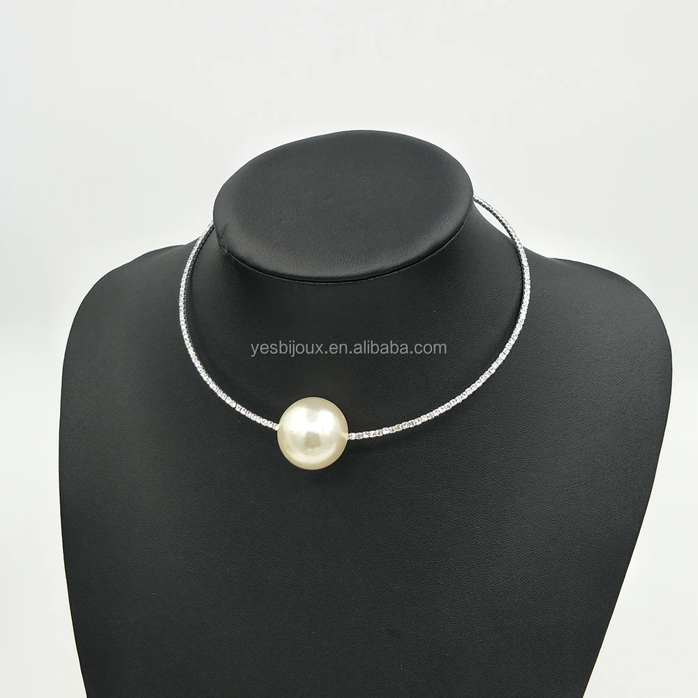

big pearl crystal choker show necklace torque choker jewelry