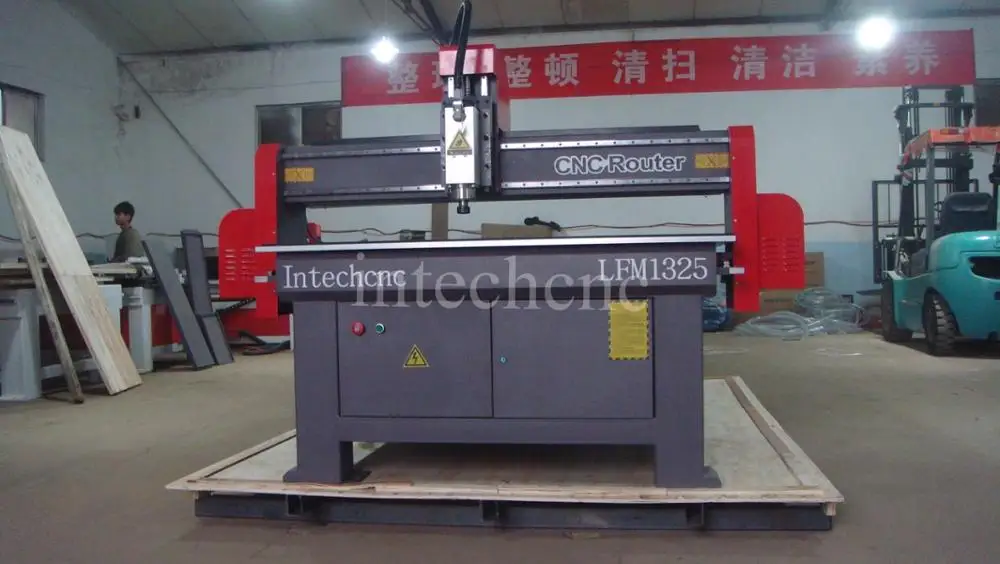 China Popular 1325 Heavy Duty Cnc Router Cutting Machine 4 Axis