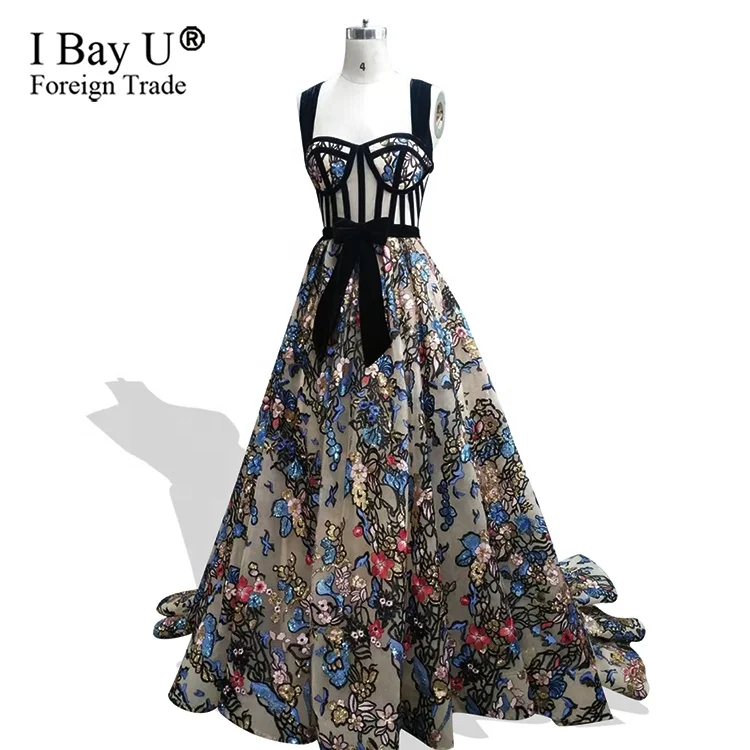 

Dubai 3D Sequins Lace Evening Dress Arabic 2019 Bling Long Evening Dress Sparkly Dubai Women's Lace Appliques Prom Gowns