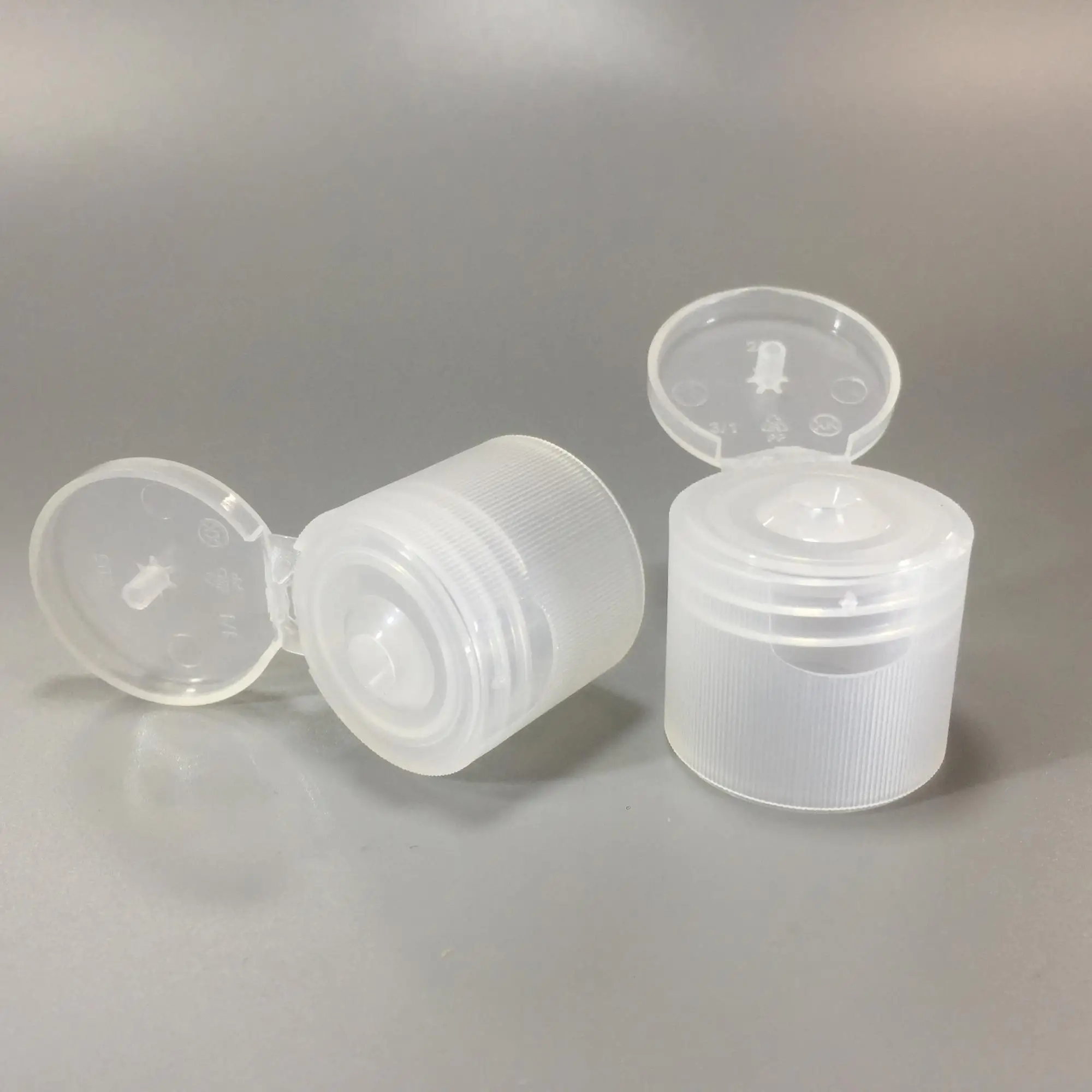 24mm Smooth Plastic Cap Liquid Soap Bottle Flip Top Cap Shower Gel Snap