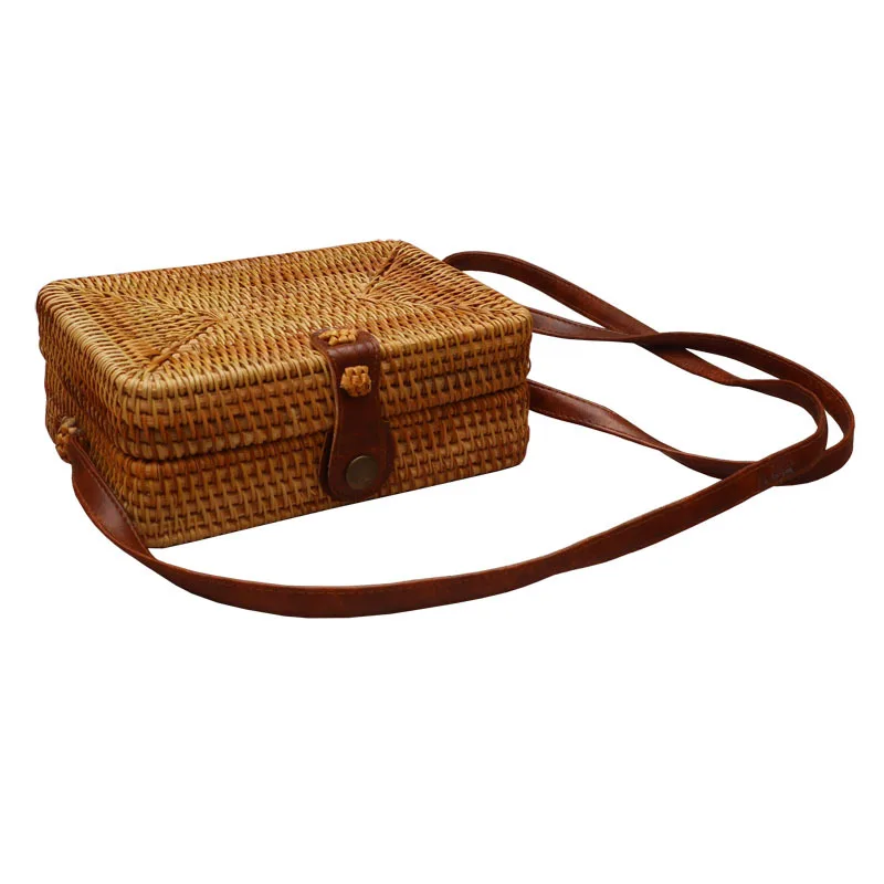 beach rattan bag