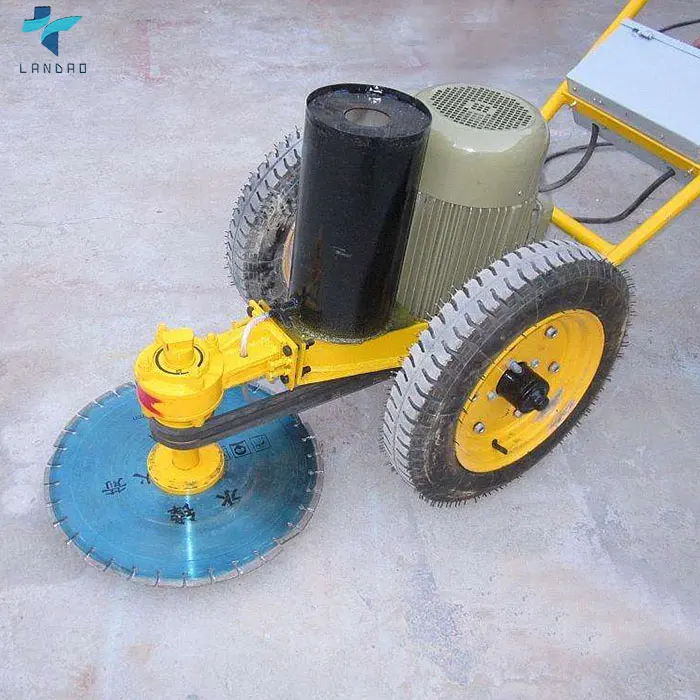 High Speed Road Concrete Curb Cutting Machine