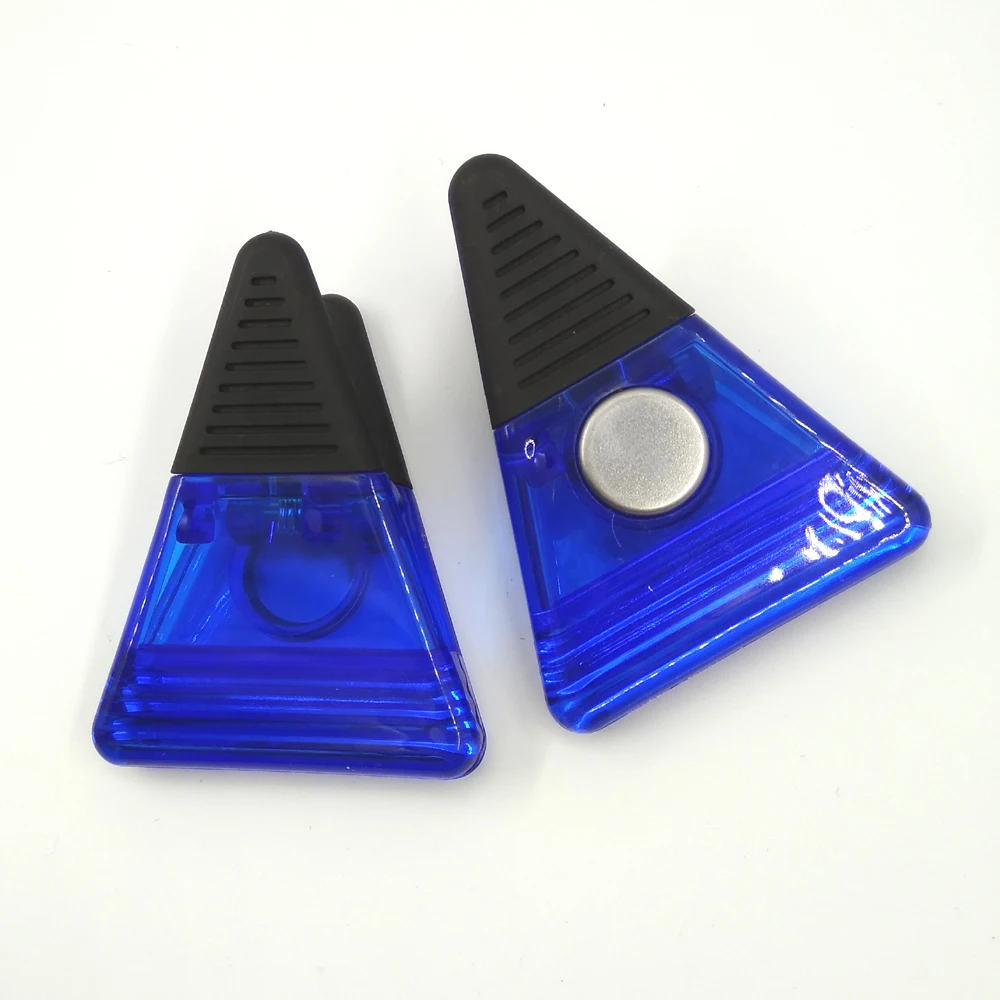 triangle magnet paper clip