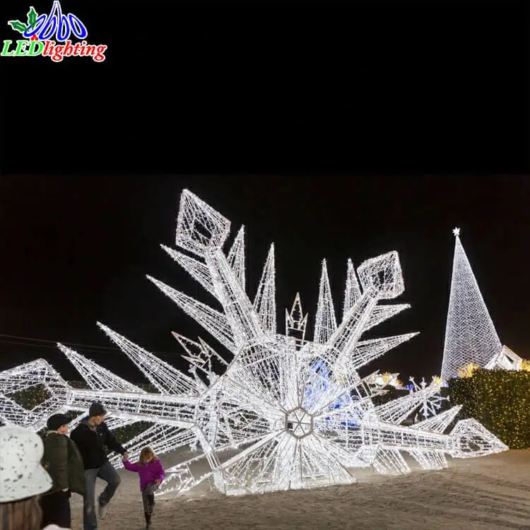 wheolesale 3d sculpture street christmas snowflakes led motif light