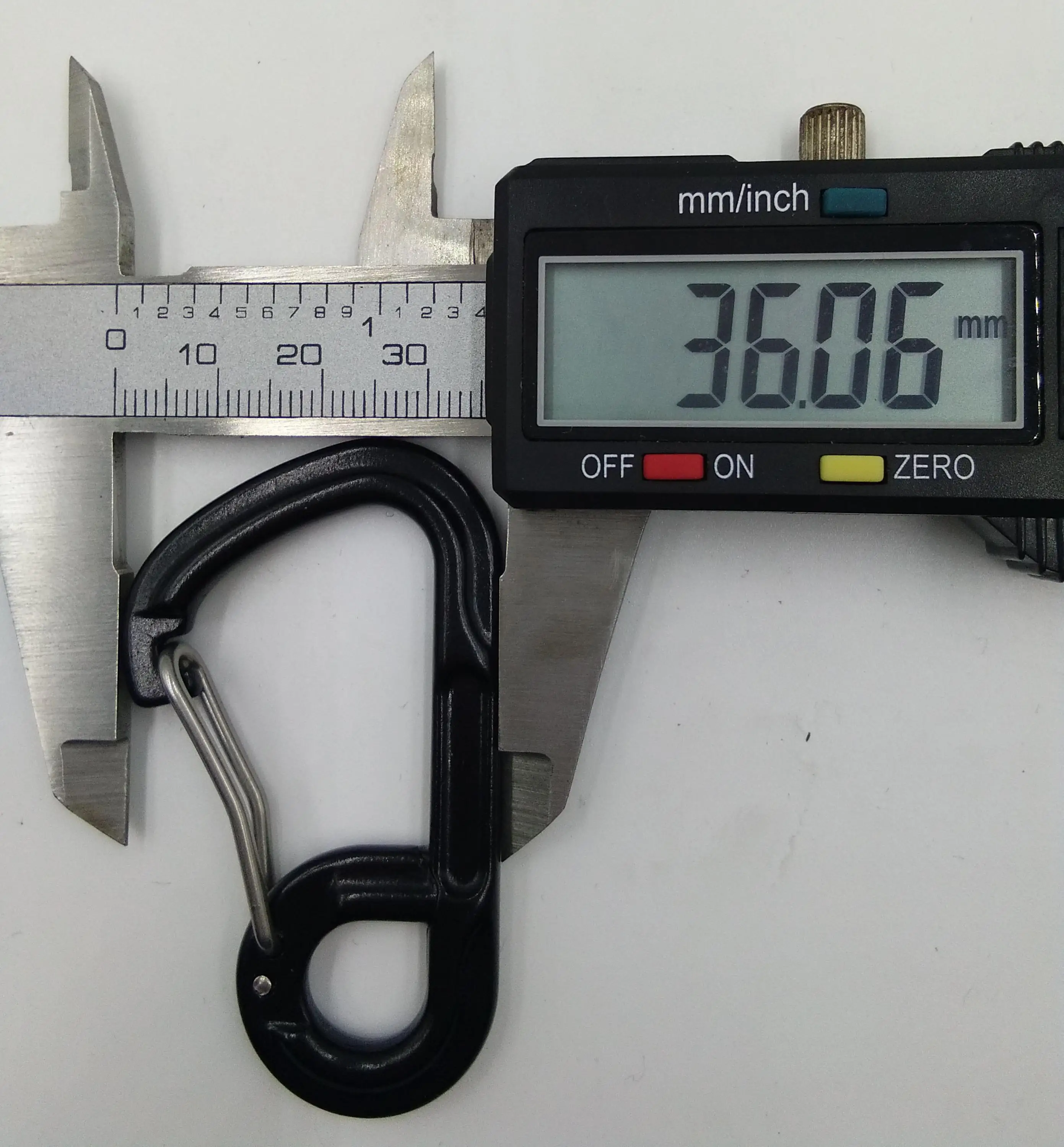 Heavy-Duty Aluminum Snap Hook with Flat Strap Slot & Anti-Corrosion Coating