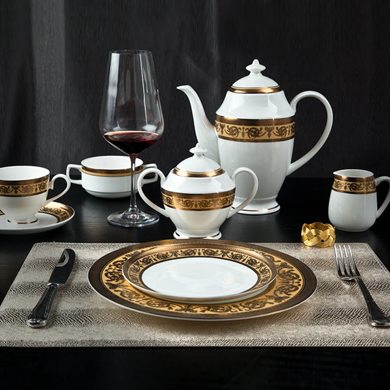 Luxury Porcelain Dinner Set 