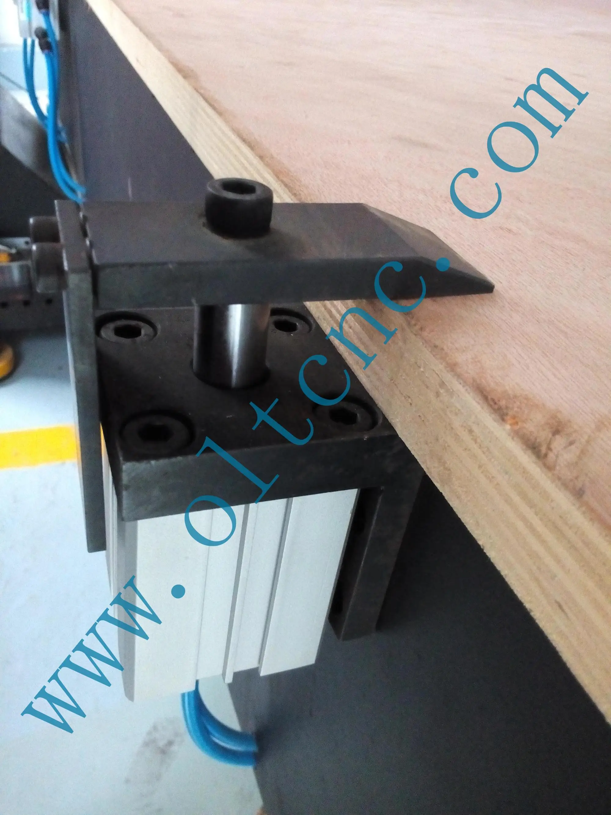 1kw Flat Co2 Plywood Laser Cutter Buy 1kw Flat Co2 Plywood Laser