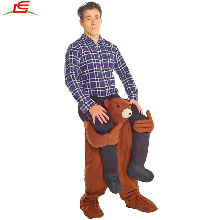 Костюм верхом на медведе. Медведь в штанах. Штаны медведи. Брюки с мишками. Штаны медведи.