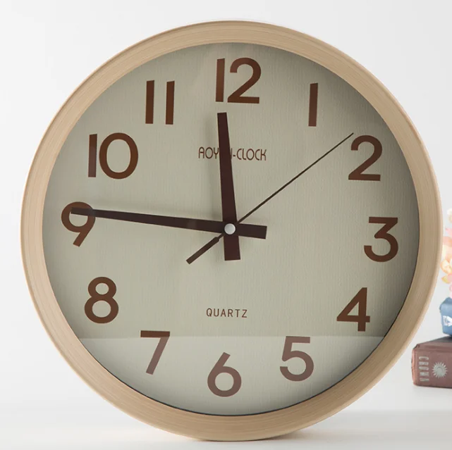 New Design Simple Style Wall Clock Home Goods Wall Clock Decoration And