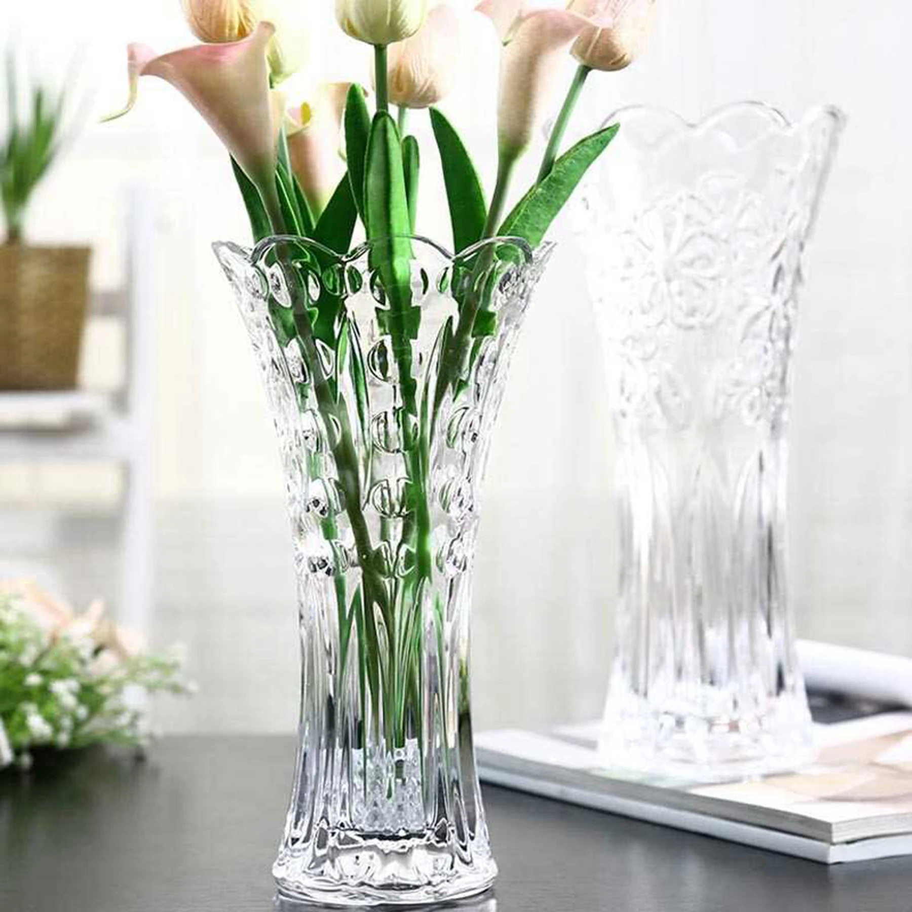 вазы из стекла в интерьере