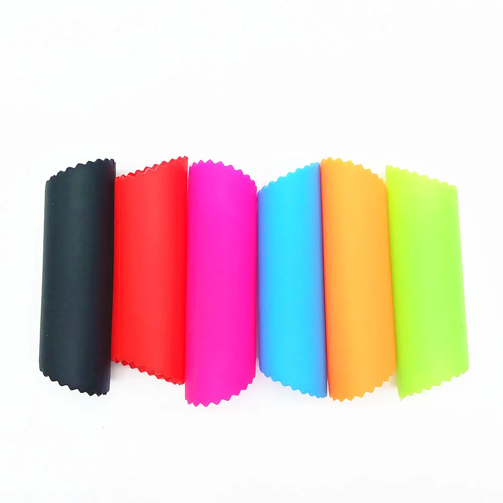 Silicone Garlic Peeler (2).jpg