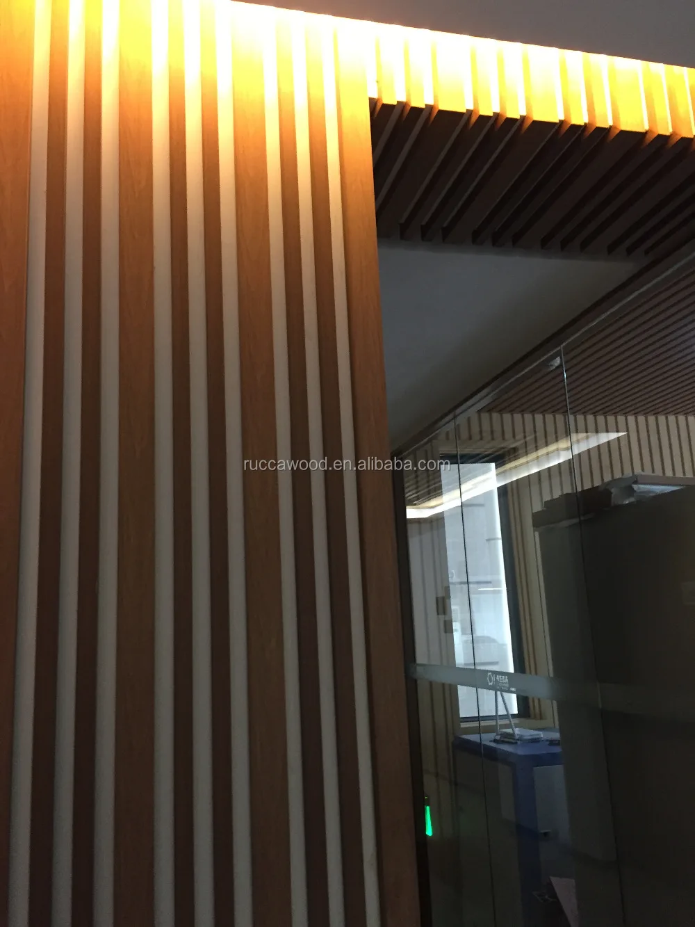 Foshan Rucca Wpc Eco Hollow Timber Tube,Wood Composite Timber,Indoor ...