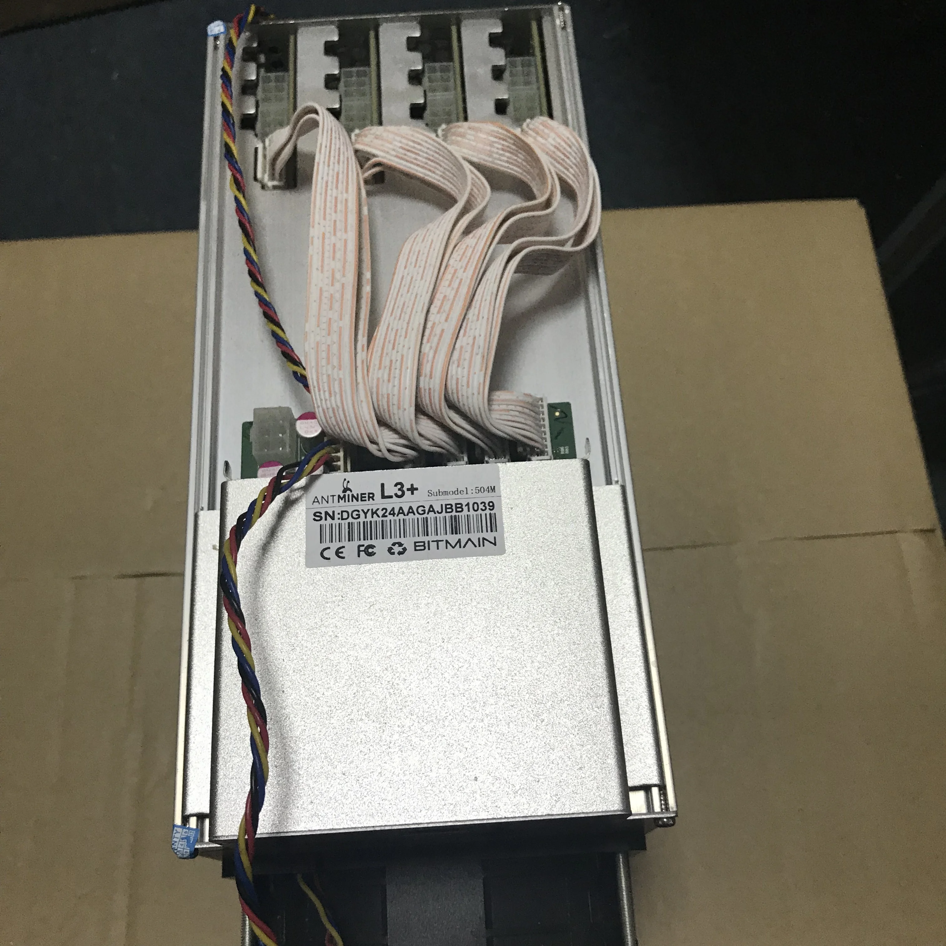 

ASIC Miner ANTMINER L3+ LTC miner 504M with psu scrypt miner Litecoin