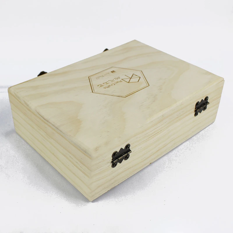 
Pan hotsale custom logo packaging gift boxes with lock customized wooden box 