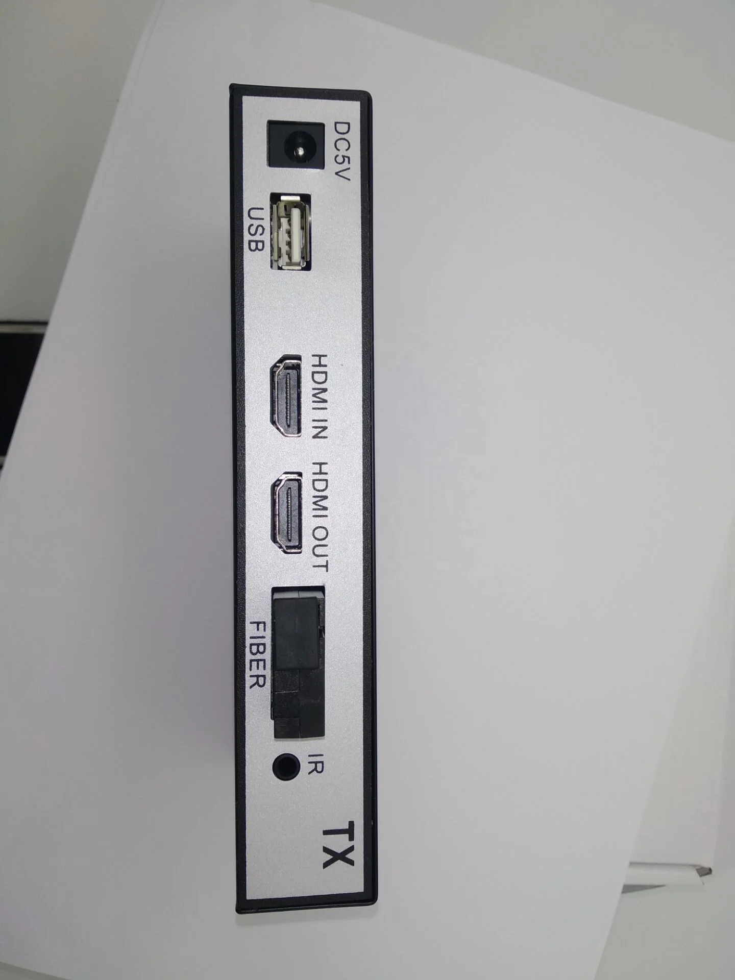 
EC20 HDMIi KVM 20KM Extender 