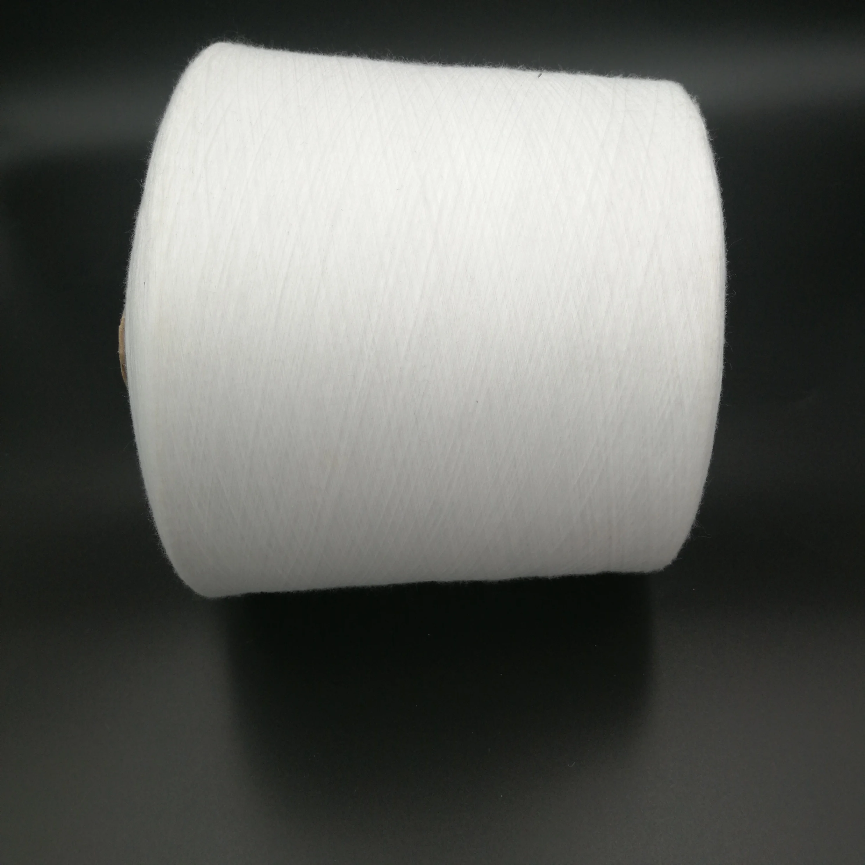 
100% Virgin polyester yarn polyester spun yarn raw white in China use for knitting and weaving 10S,16S,21S,32S 