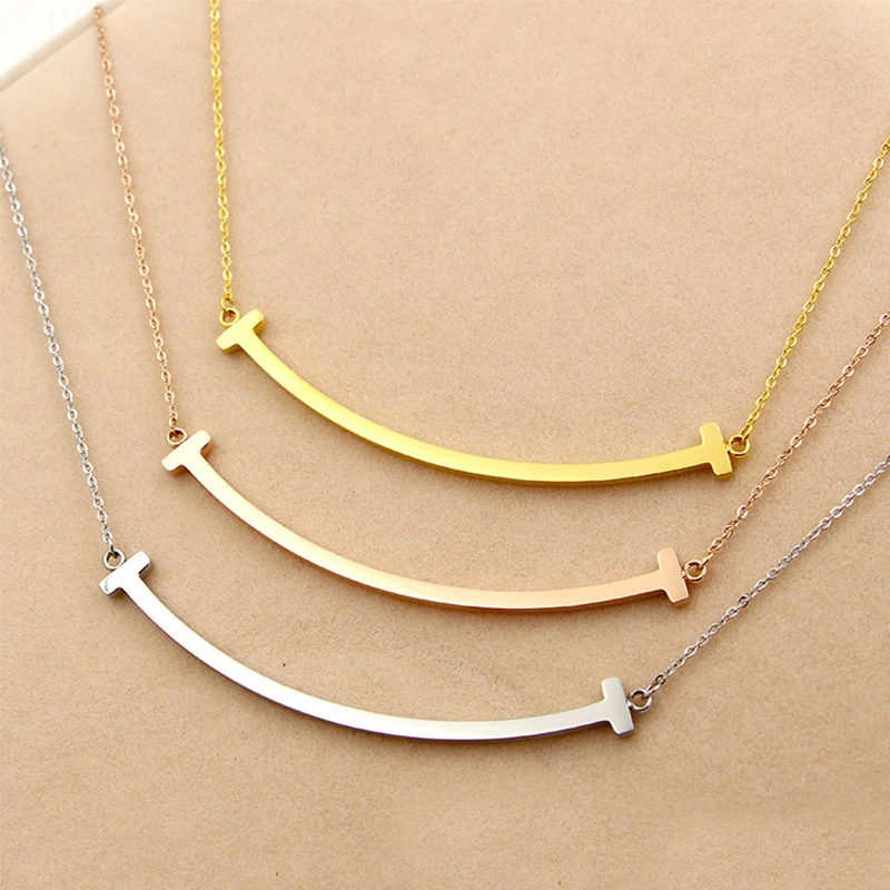simple design women jewelry horizontal cross shaped pendant necklace