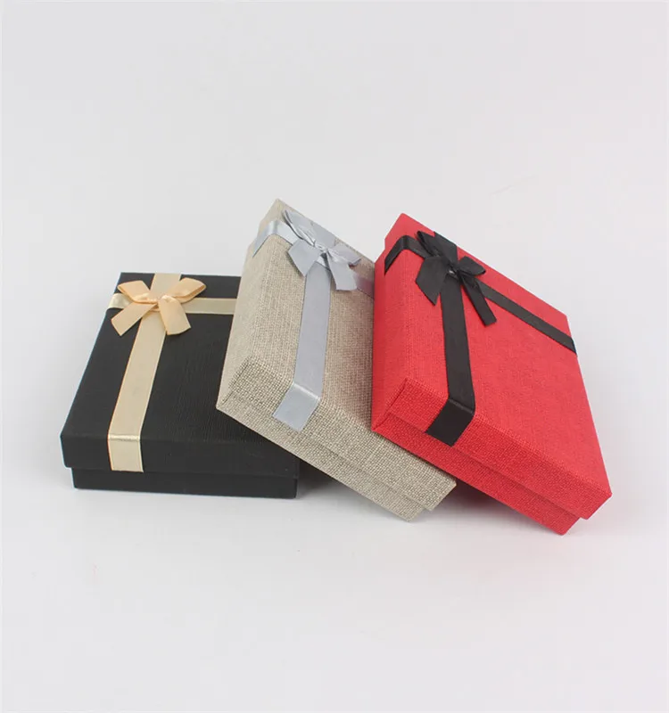 Custom Cardboard Paper Gift Packaging Christmas Wedding Box With Ribbon