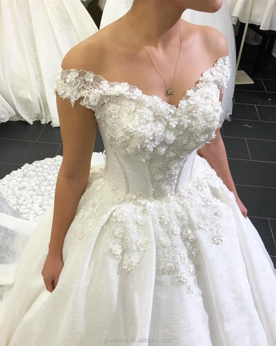 Luxury Lifestyle Cinderella Wedding Gown Sweetheart Couture Bodice 2 Lace With 3d Flowers Ball Gown Wedding Dresses Vestidos De Buy Cinderella Wedding Gown Wedding Dress Bridal Gown Product On Alibaba Com