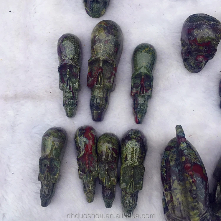 

cool natural gemstone bloodstone skull pendant for necklace charms chi prix, Gold