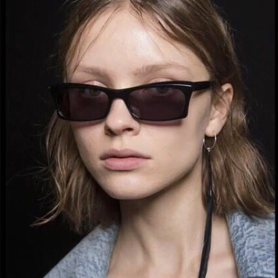 

SHINELOT 92138 Fashion Smart Square Sunglasses Small Ladies Sunglasses Wholesaler In China Ready To Ship