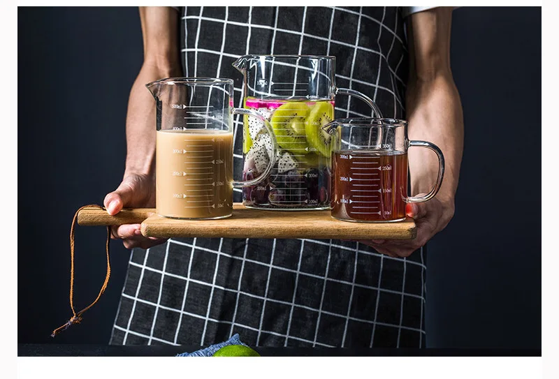 glass measuring cups.jpg