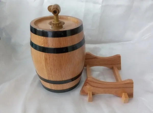 Wood mini barrel with custom design