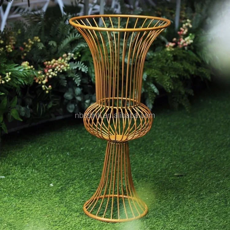 cup flower stand.jpg