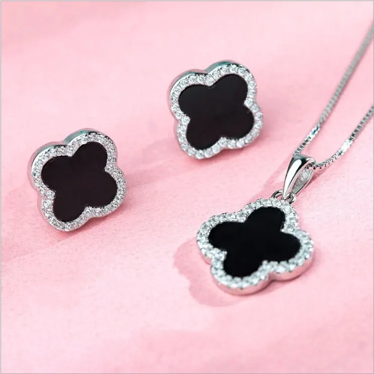 2019 fashion S925 sterling silver four-leaf clover necklace female black agate with diamond pendant clavicle chain gift for girl