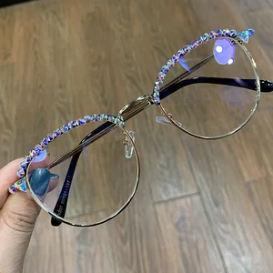2019 sunglasses women small size round Fashion bling diamond sunglasses for ladies vintage Plain glasses for female uv400