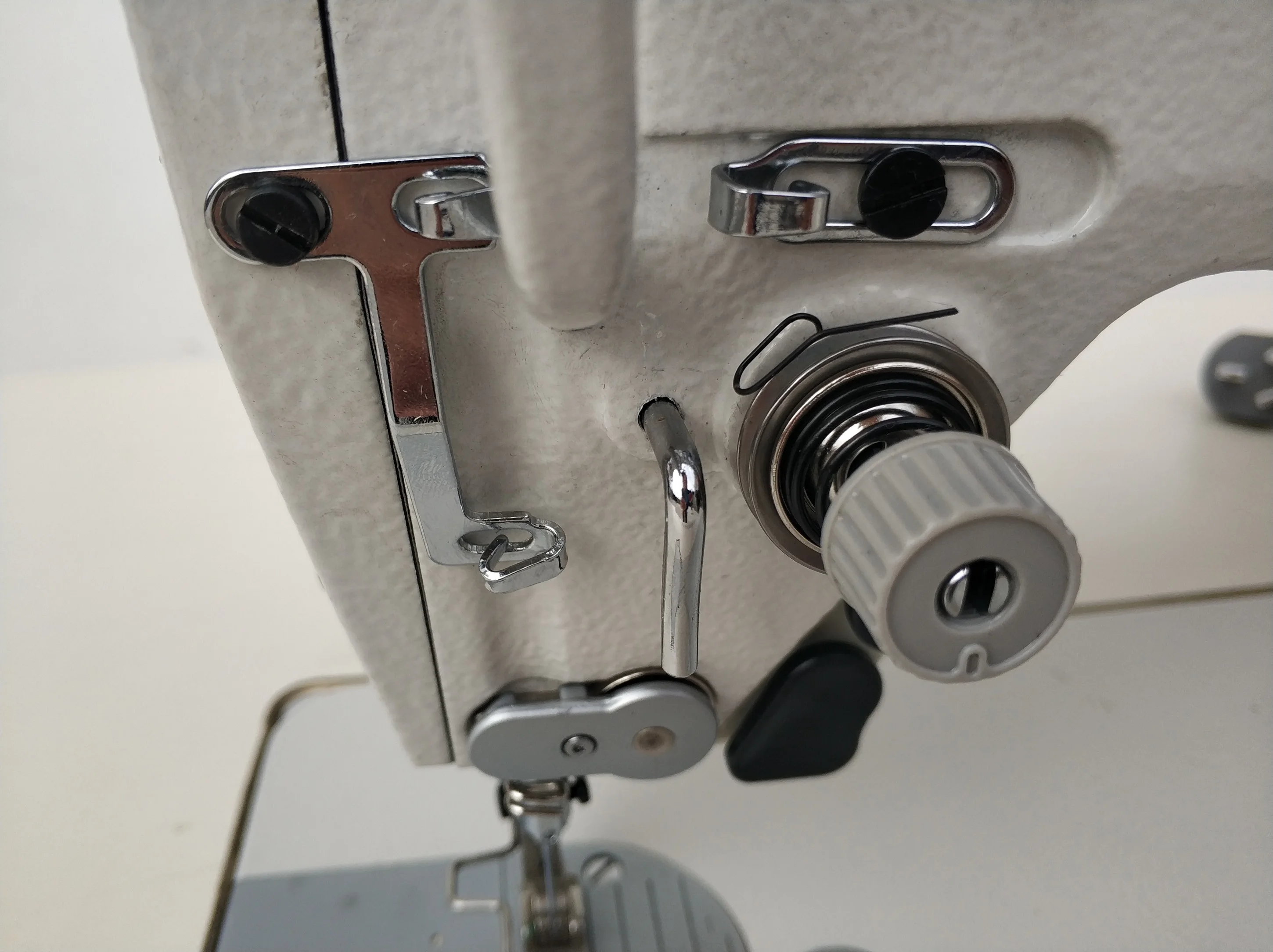 New industrial automatic computer drive sewing machine for Thick material OREN of China GUANGDONG