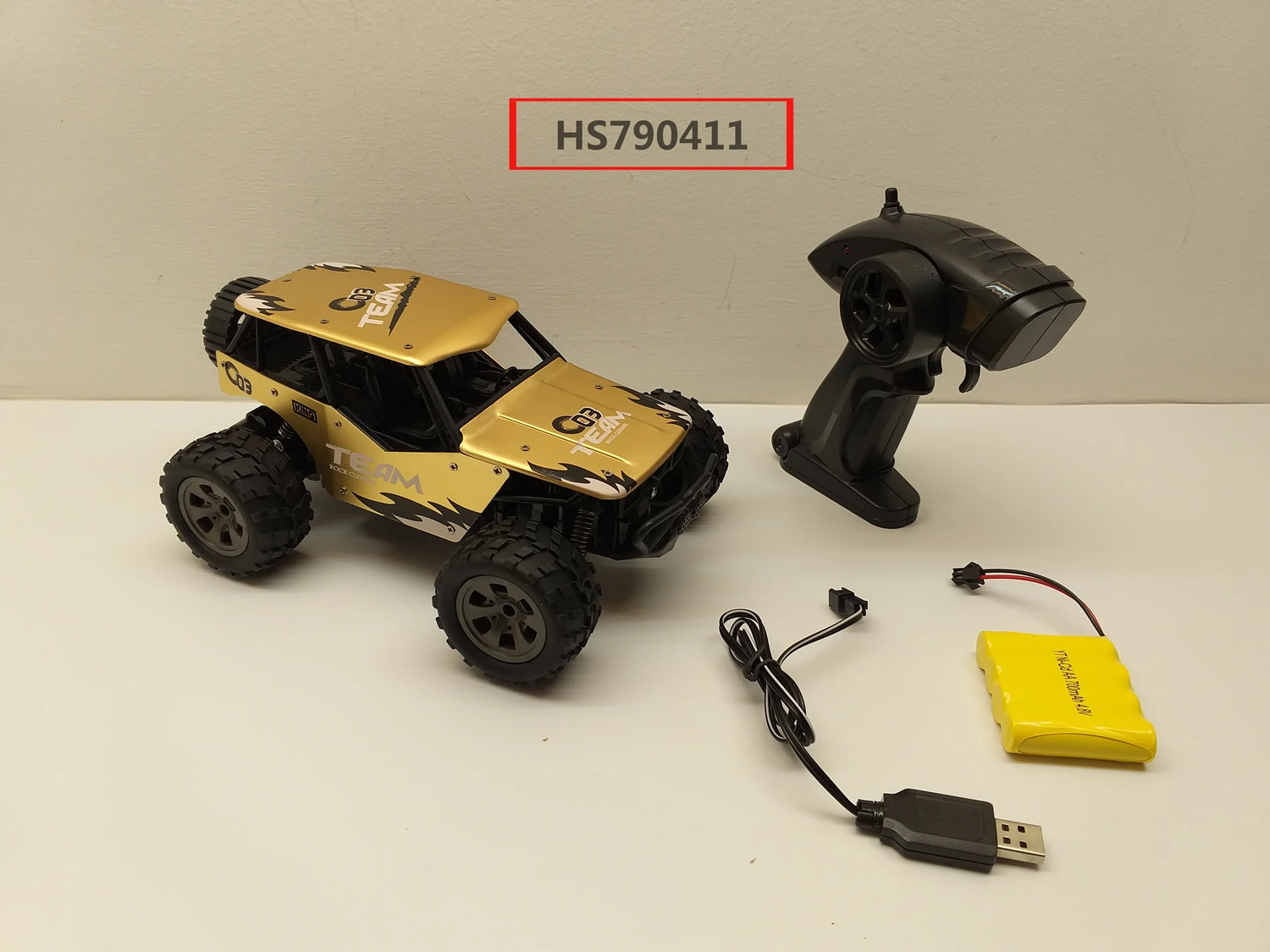 HS790411, Huwsin Toys, 118 2.4G Alloy rc car,red/blue/gold 3color mixed, Remote Control High Speed Vehicle RC Toys