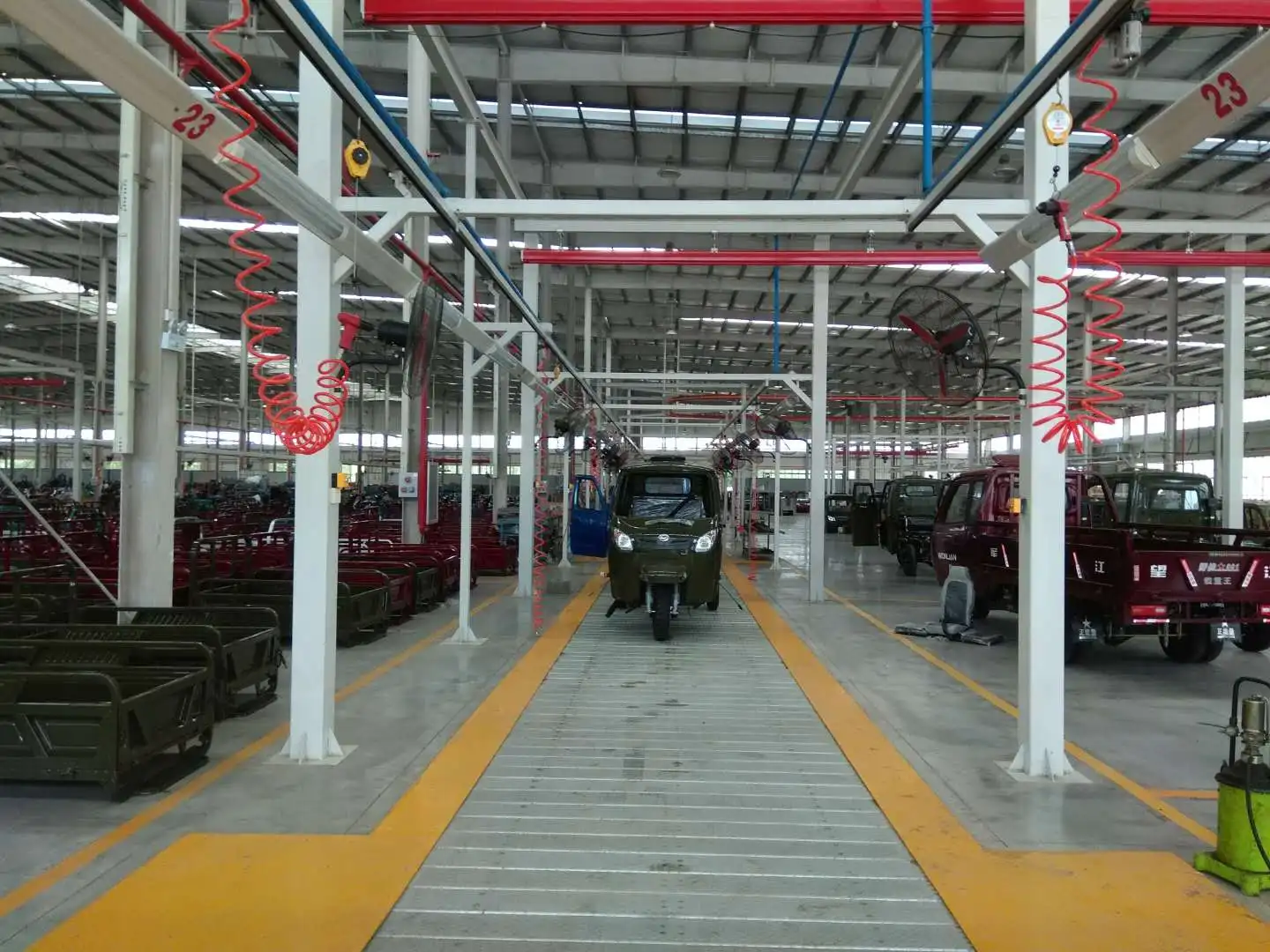 Electric Three Wheel Motorcycle Assembly Conveyor Line Buy Three