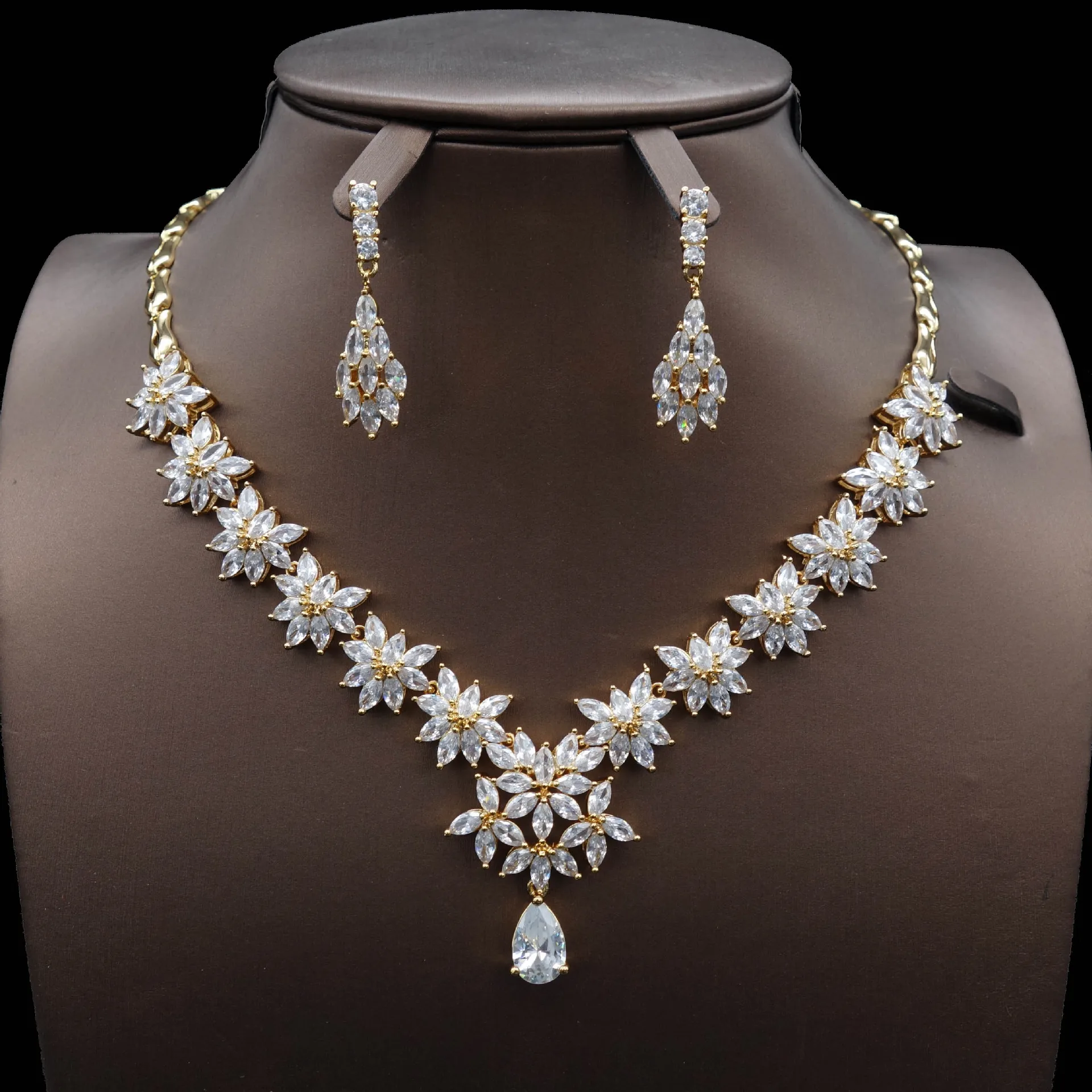 

Luxury Fashion crystal CZ zircon flower shape wedding bridal necklace earring jewelry set, Yellow