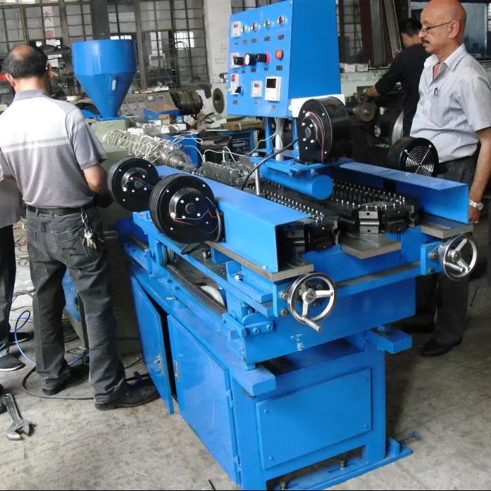 Piping machine
