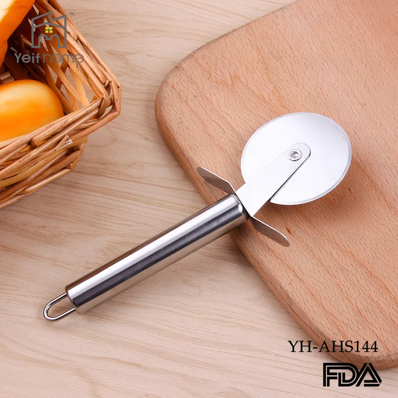 multi-function stainless steel pizza cutter fork