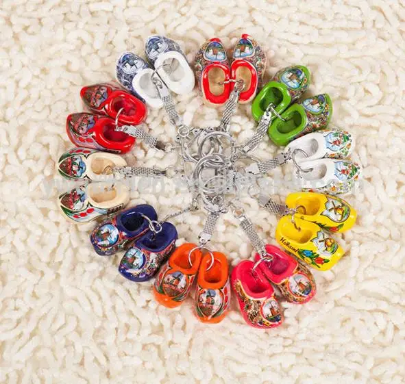 木製工芸品オランダ靴お土産キーホルダー Buy お土産キーホルダー オランダ靴お土産キーホルダー 木製工芸品オランダ靴お土産キーホルダー Product On Alibaba Com