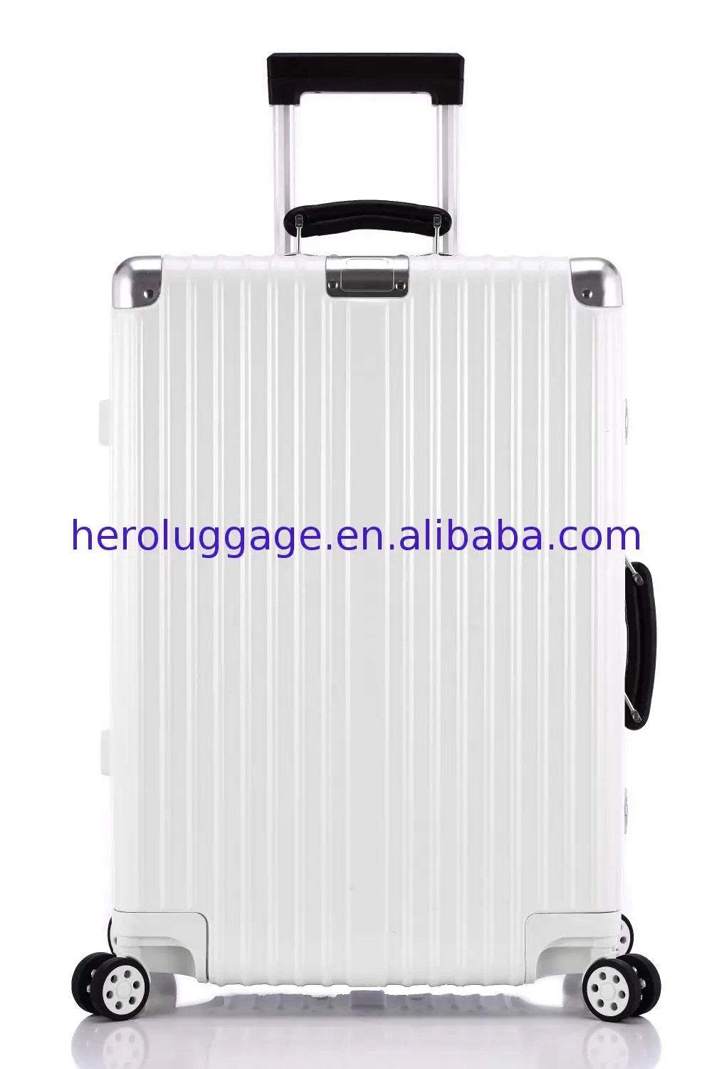 2017 OEM new products popular good quality luggage with old looking fashion
